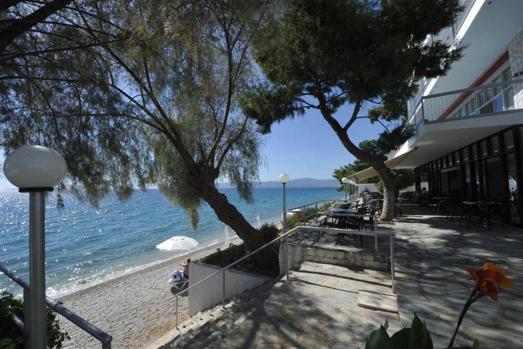 Siagas Beach Hotel Agioi Theodoroi Eksteriør bilde