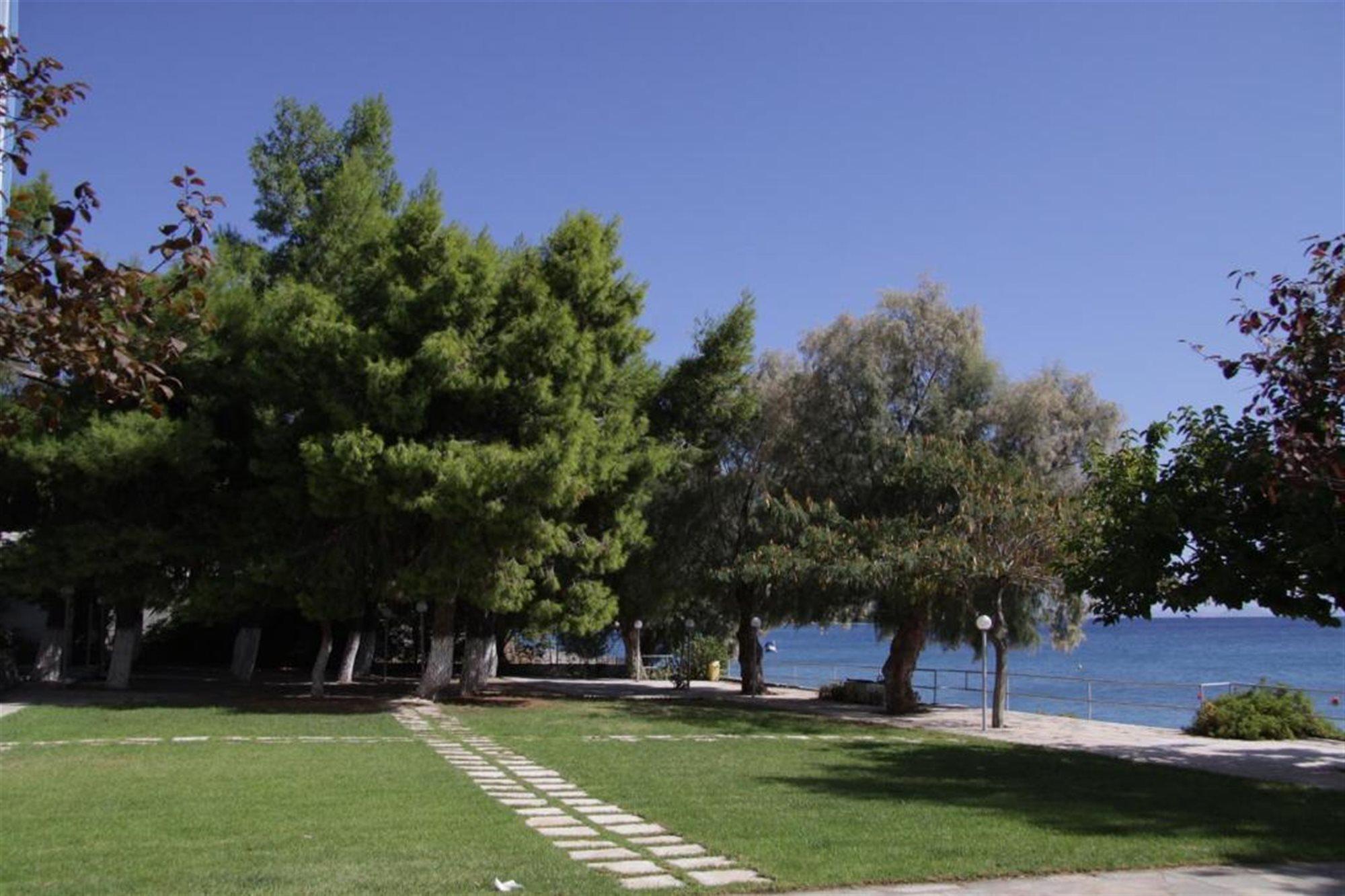 Siagas Beach Hotel Agioi Theodoroi Eksteriør bilde