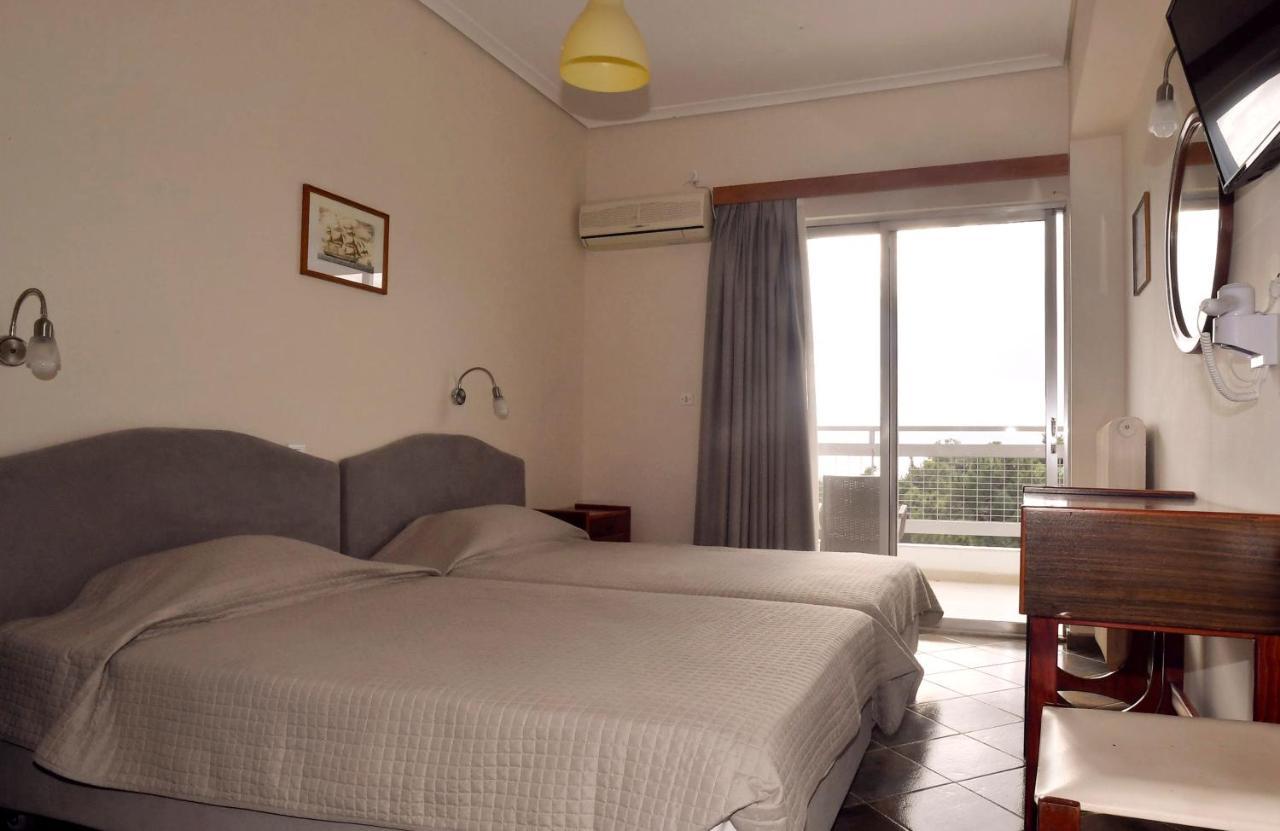 Siagas Beach Hotel Agioi Theodoroi Eksteriør bilde