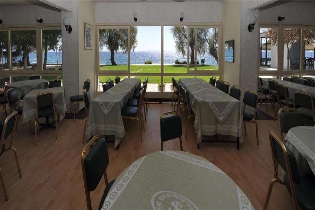 Siagas Beach Hotel Agioi Theodoroi Eksteriør bilde
