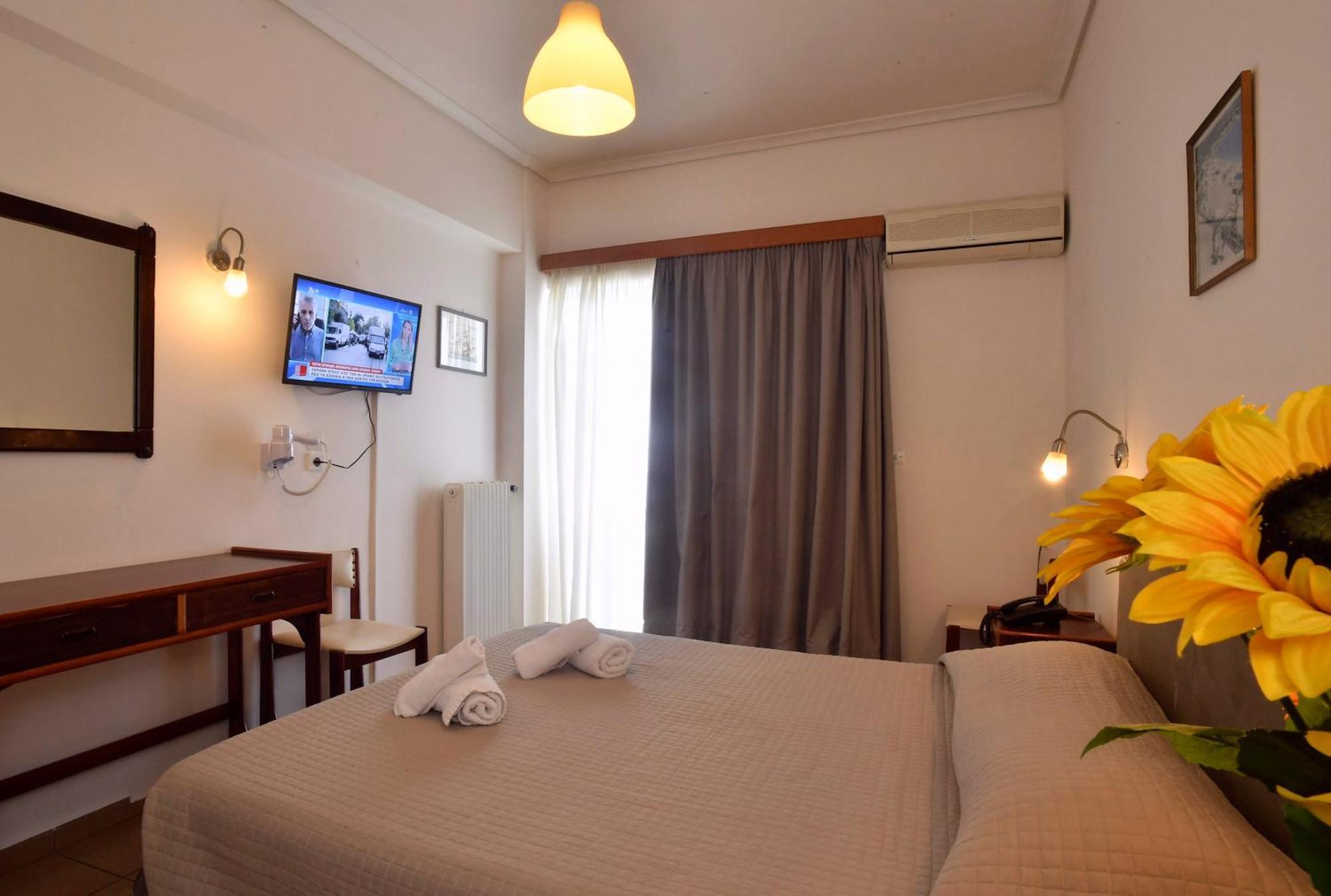 Siagas Beach Hotel Agioi Theodoroi Eksteriør bilde