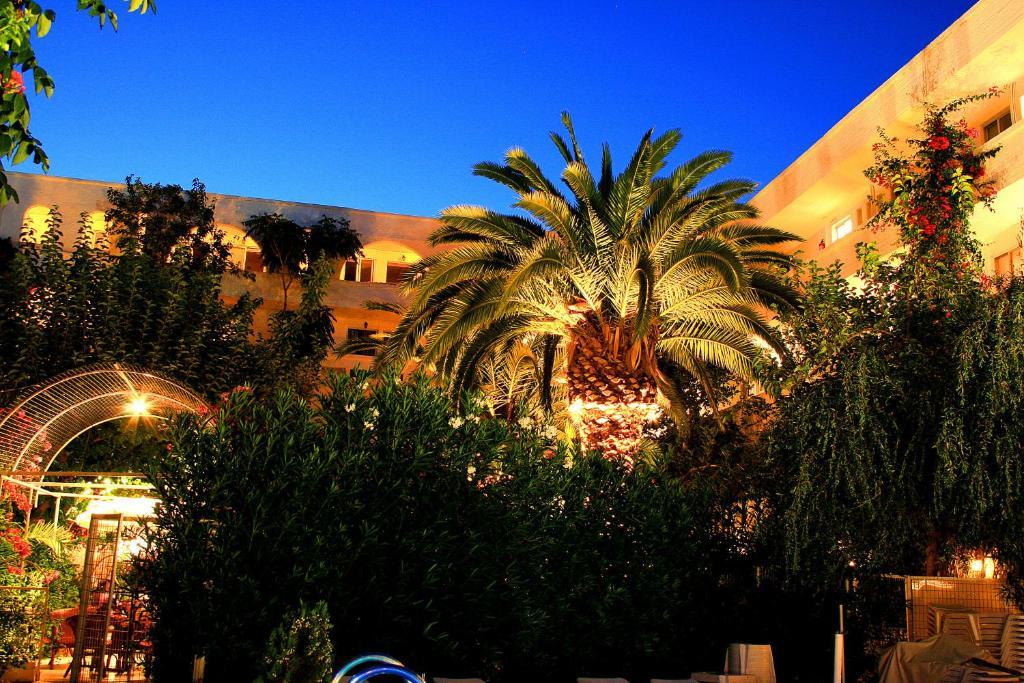 Siagas Beach Hotel Agioi Theodoroi Eksteriør bilde